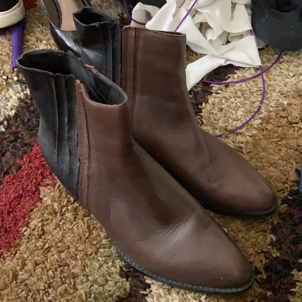 Kenneth Cole boot
